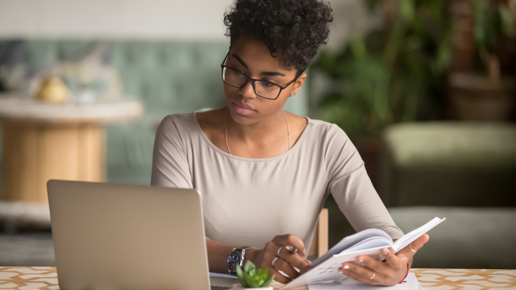 Do Women Make Better Investors